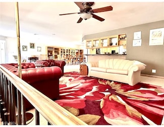 7275 Eldora Ave, Las Vegas, NV 89117