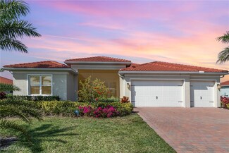18729 Ensenada Dr, Naples, FL 34114