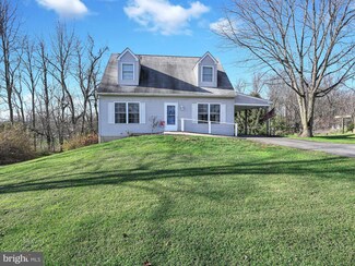 608 Cinder Rd, New Providence, PA 17560