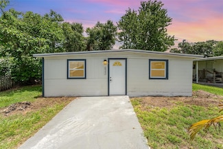 833 N Suwannee Ave, Lakeland, FL 33815