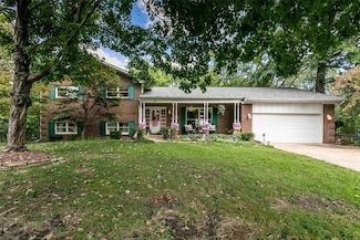 10 Wilshire Ct, Belleville, IL 62223