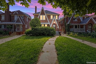 17600 Santa Barbara Dr, Detroit, MI 48221