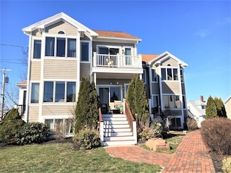 141 Groves Ave Unit 141, Winthrop, MA 02152