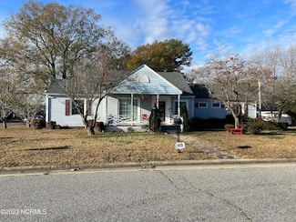 100 Marshall St, Tarboro, NC 27886
