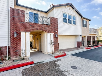 16730 Nicklaus Dr Unit 51, Rancho Cascades, CA 91342