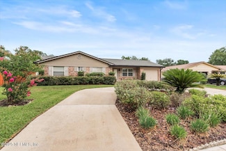 8515 Canton Dr, Jacksonville, FL 32221