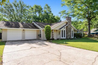 11230 Helen Dr, Gulfport, MS 39503