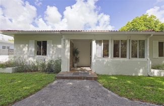 8240 SW 62nd Ct, South Miami, FL 33143