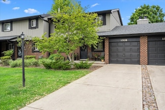 1508 Blackburn St, Wheaton, IL 60189