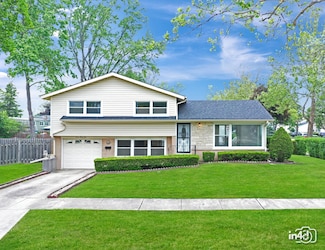 732 Luau Dr, Des Plaines, IL 60016