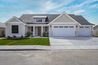7341 W 23rd Ave, Kennewick, WA 99338