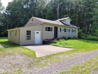 855 Ludlow Ln, Cincinnati, OH 45245