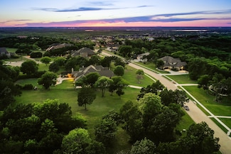 2422 Hardwick Ln, Cedar Hill, TX 75104
