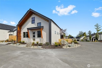 3906 Crosswinds Ct, Anacortes, WA 98221