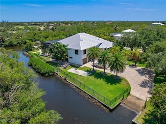 18251 Parkridge Ct, Fort Myers, FL 33908