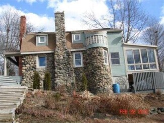 19 Melvin Ave, Beverly, MA 01915