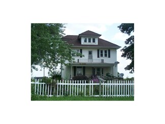 9192 NE 264th St, Lathrop, MO 64465