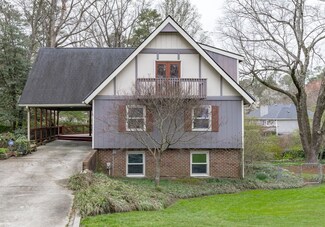 2104 Port Royal Rd, Raleigh, NC 27609