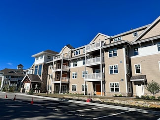 3 Longview Dr Unit 303, Atkinson, NH 03811