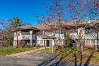 3018 Yarmouth Greenway Dr Unit 203, Fitchburg, WI 53711