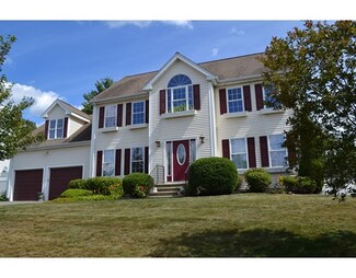 28 Mary Jane Rd, Franklin, MA 02038
