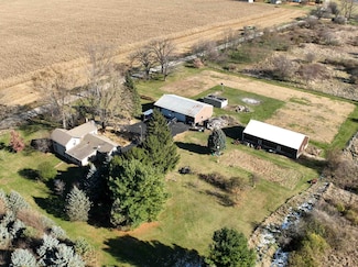 12138 E L J Townline Rd, Whitewater, WI 53190