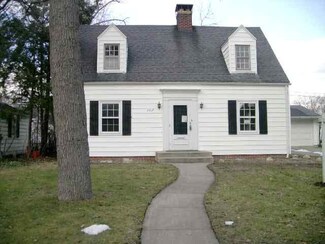 1507 E Lasalle Ave, South Bend, IN 46617