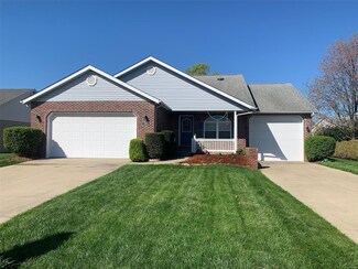 2271 Wellington Dr, Belleville, IL 62221