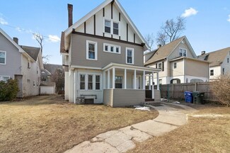 383 White St, Springfield, MA 01108