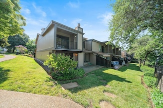 1954 Bechelli Ln, Redding, CA 96002