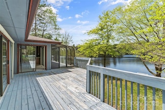101 Sali Ct, Brevard, NC 28712