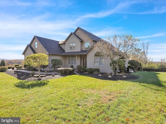 38 Grandview Rd, Hamburg, PA 19526