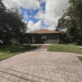 2953 Dame Rd, Fort Pierce, FL 34981