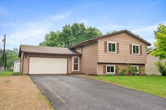 11530 Jersey Ave N, Champlin, MN 55316