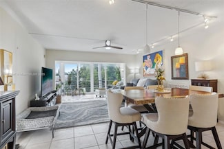 3050 NE 47th Ct Unit 205, Fort Lauderdale, FL 33308