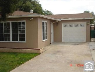 2410 W Pomona St, Santa Ana, CA 92704