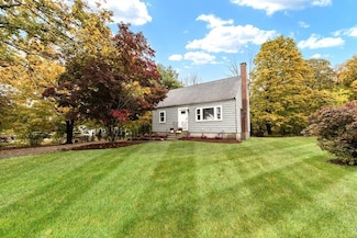 841 Lincoln St, Franklin, MA 02038