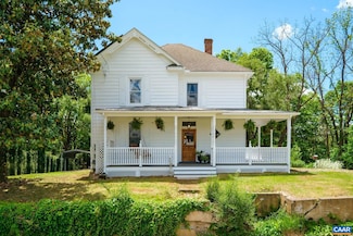 2010 White Bridge Rd, Waynesboro, VA 22980