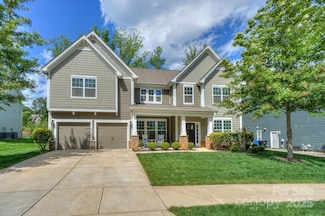 135 Canoe Pole Ln, Mooresville, NC 28117