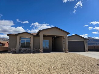 1377 La Codorniz Dr Unit 2, Alamogordo, NM 88310