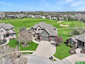 6909 N 118th Cir, Omaha, NE 68142