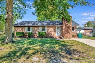 1217 E 8th St, Lumberton, NC 28358