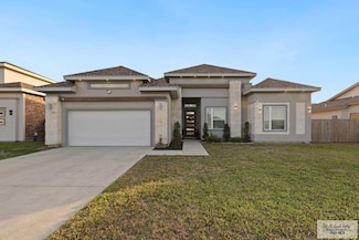 102 Heron Dr, Los Fresnos, TX 78566