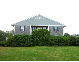 11 Village Green Dr Unit A, Sagamore Beach, MA 02562