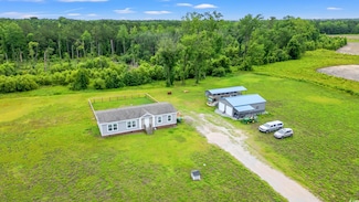 399 Calico Rd, Loris, SC 29569