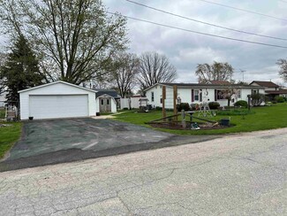 3328 W Yoder Rd, Yoder, IN 46798