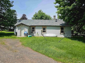 125 Michigan St, Negaunee, MI 49866