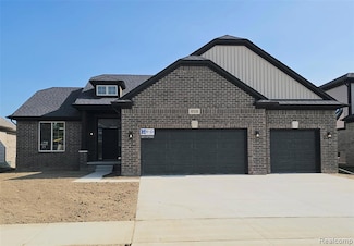 18506 Stallman Dr, Macomb, MI 48042