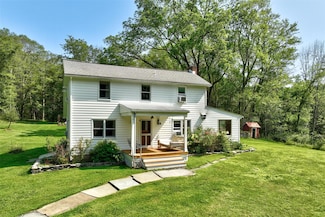 69 Akeson Rd, Glen Spey, NY 12737