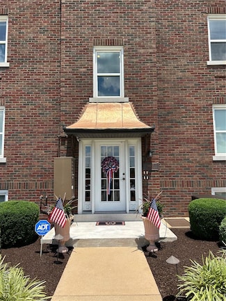 6607 Clayton Rd Unit 2e, Saint Louis, MO 63117
